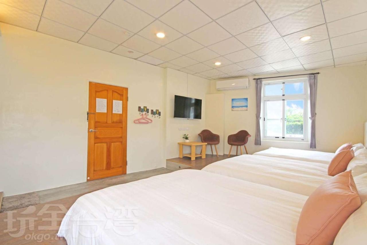 Lu Dao Homestay Lyudao Bagian luar foto